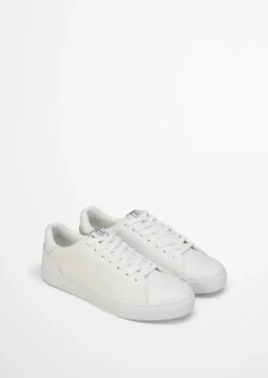 Sneaker Model Bodil aus fein genarbtem Rindleder
