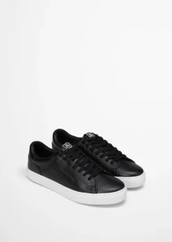 Sneaker Model Bodil aus fein genarbtem Rindleder
