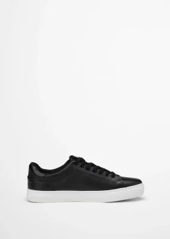 Sneaker Model Bodil aus fein genarbtem Rindleder