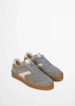 Sneaker Model Cortney aus softem Veloursleder
