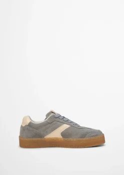 Sneaker Model Cortney aus softem Veloursleder