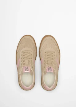 Sneaker Model Cortney aus softem Veloursleder