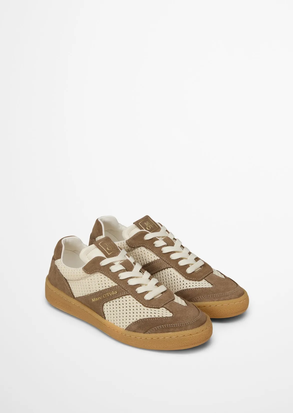 Sneaker Model Court aus edlem Rindleder mit Häkeleinsätzen