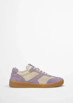 Sneaker Model Court aus edlem Rindleder mit Häkeleinsätzen