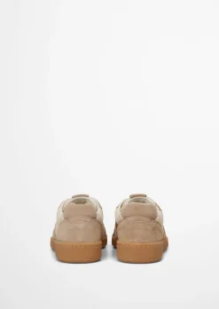Sneaker Model Court aus edlem Rindleder mit Häkeleinsätzen