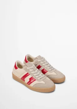 Sneaker Model Court aus Leder und Teddyfell