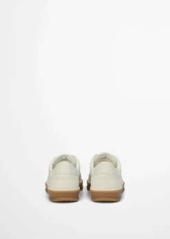 Sneaker Model Enrique aus natürlichem Rindleder