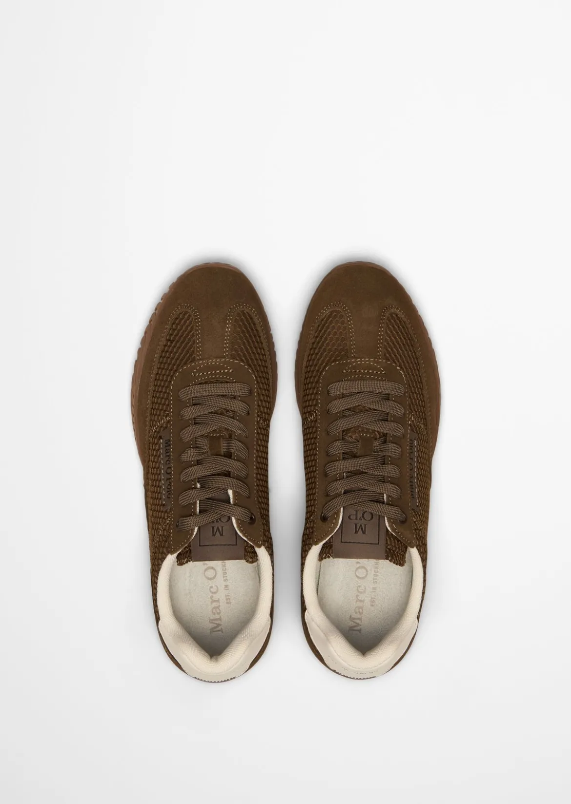 Sneaker Model Gustaf aus Leder und Polyester