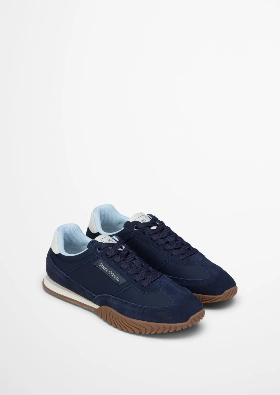 Sneaker Model Gustaf aus Leder und Nylon