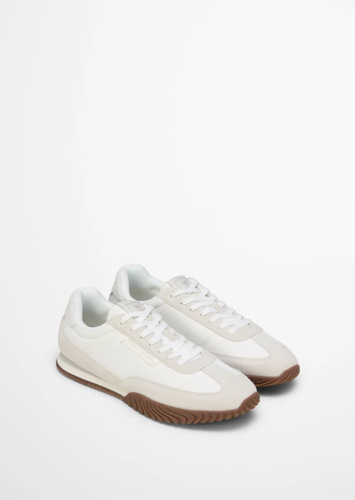 Sneaker Model Gustaf aus Leder und Nylon