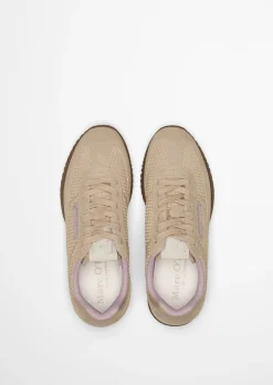 Sneaker Model Gustafina aus Leder und Polyester