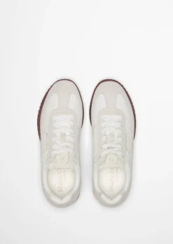 Sneaker Model Gustafina aus Leder und Nylon