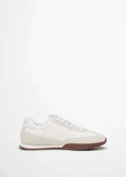 Sneaker Model Gustafina aus Leder und Nylon