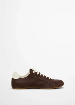 Sneaker Model Lola aus leichtem Material-Mix