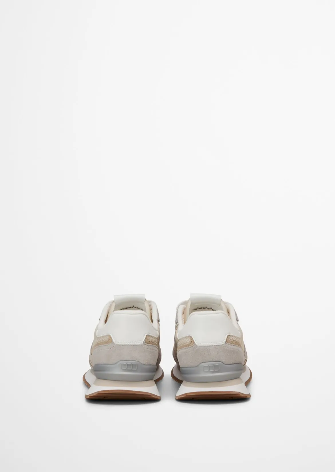 Sneaker Model Maxima aus Rindleder und recyceltem Polyester