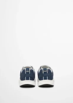 Sneaker Model Niclas aus edlem Veloursleder