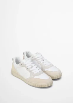 Sneaker Model Sandra aus hochwertigem Rindleder