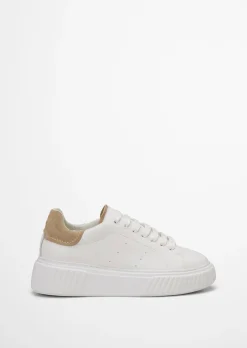 Sneaker Model Svea aus softem Rindleder