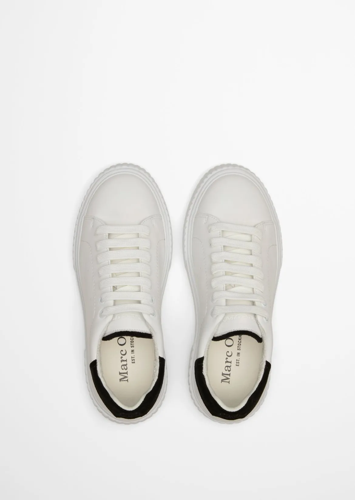 Sneaker Model Svea aus softem Rindleder