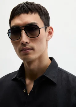 Sonnenbrille aus leichtem Acetat