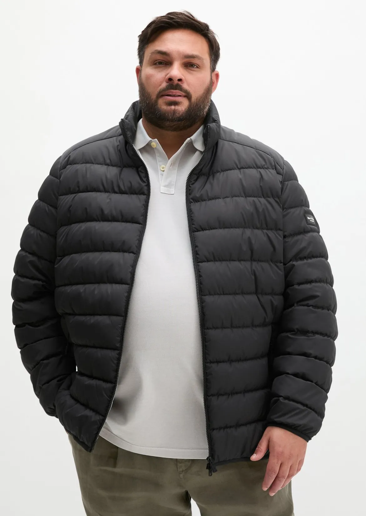 Steppjacke regular in leichter, wasserabweisender Qualität