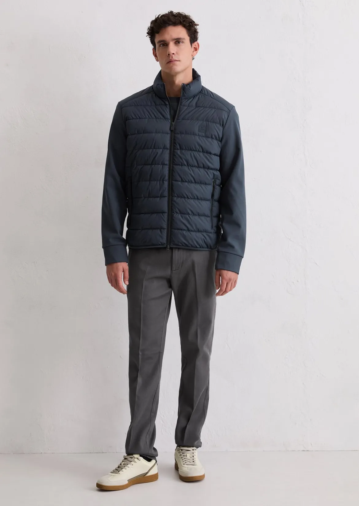 Steppjacke regular mit weichen Scuba-Ärmeln
