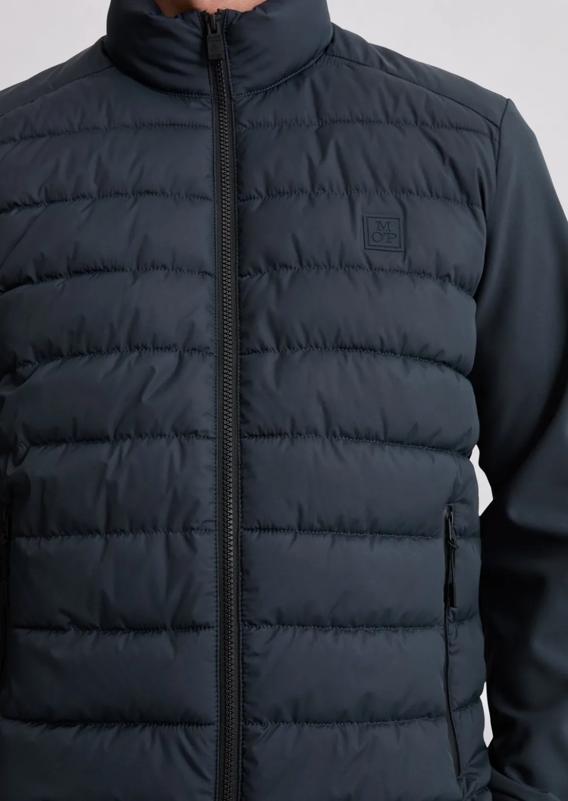 Steppjacke regular mit weichen Scuba-Ärmeln