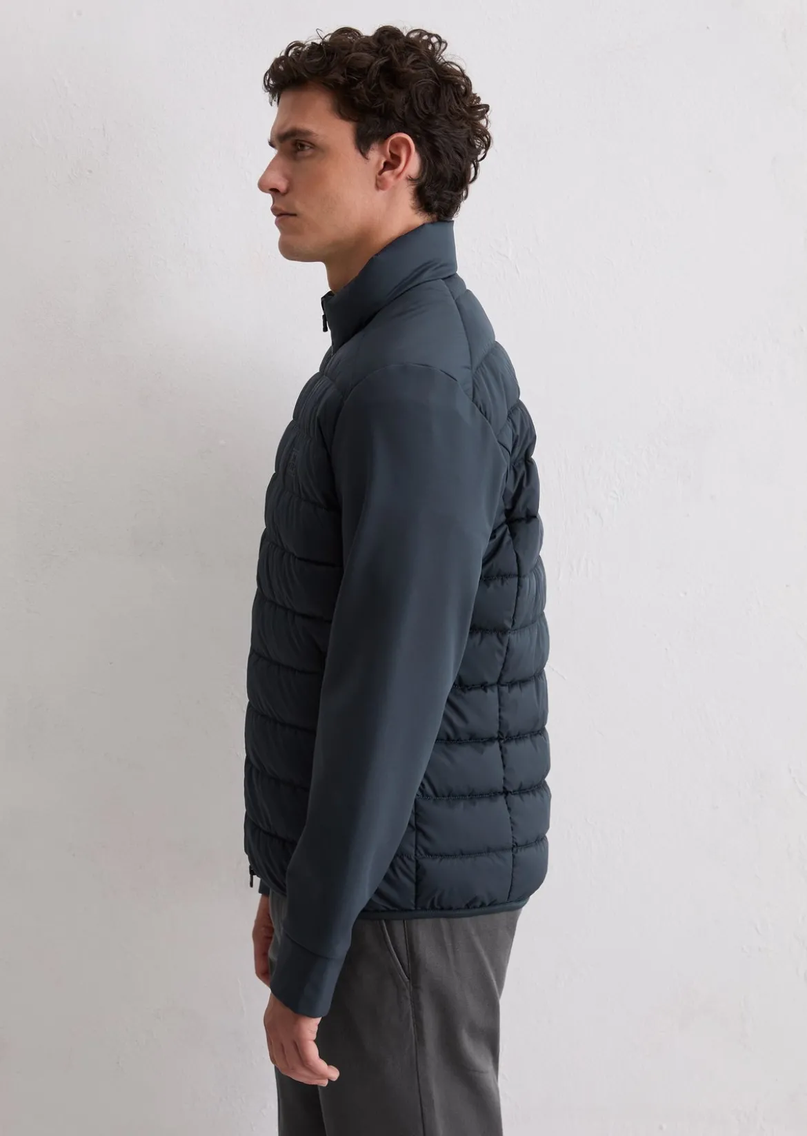 Steppjacke regular mit weichen Scuba-Ärmeln
