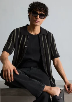 Strickjacke im Polostil relaxed mit vertikalen Streifen