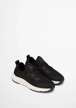 Strick-Sneaker Model Leila aus recyceltem Polyester