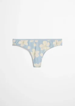 String mit floralem Print
