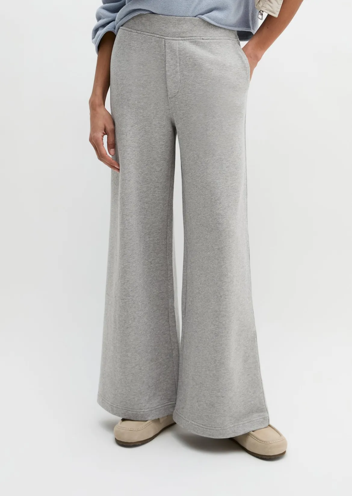 Sweathose relaxed garment-dyed aus weicher Baumwolle