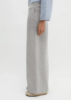 Sweathose relaxed garment-dyed aus weicher Baumwolle