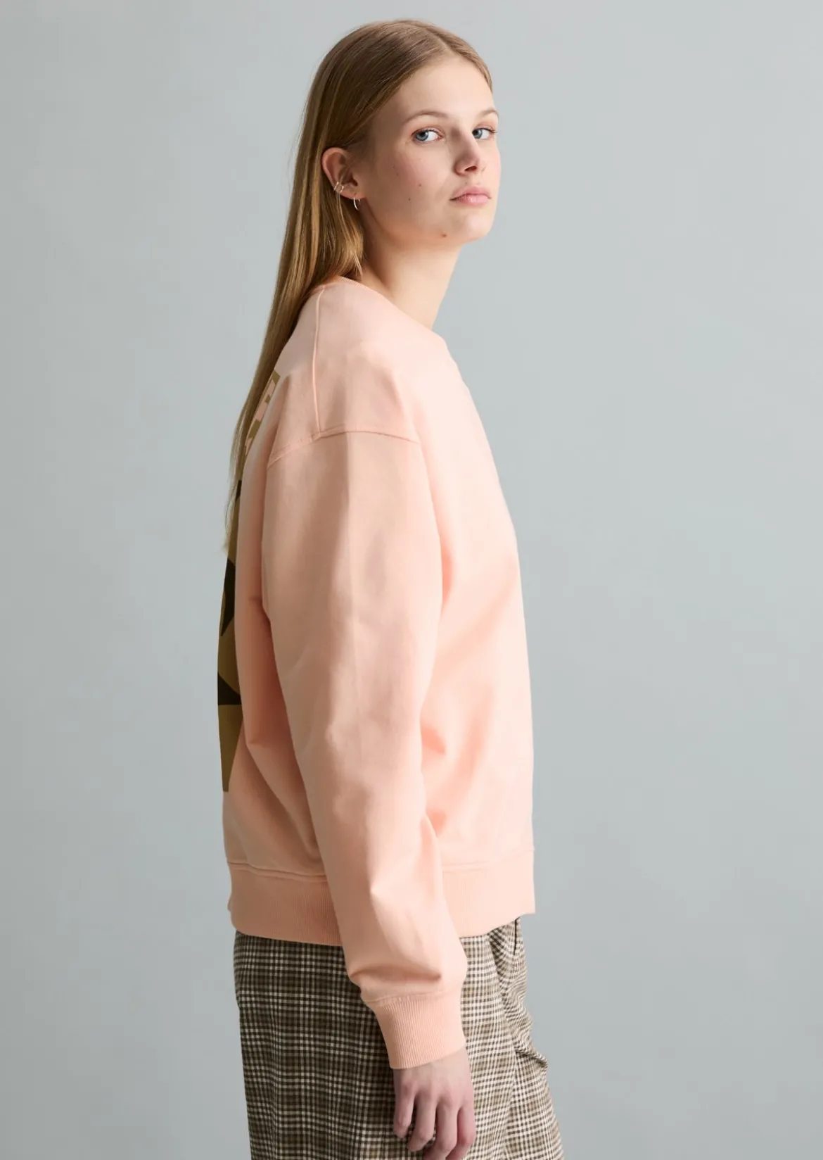 Sweatshirt oversized mit markantem Rückenprint