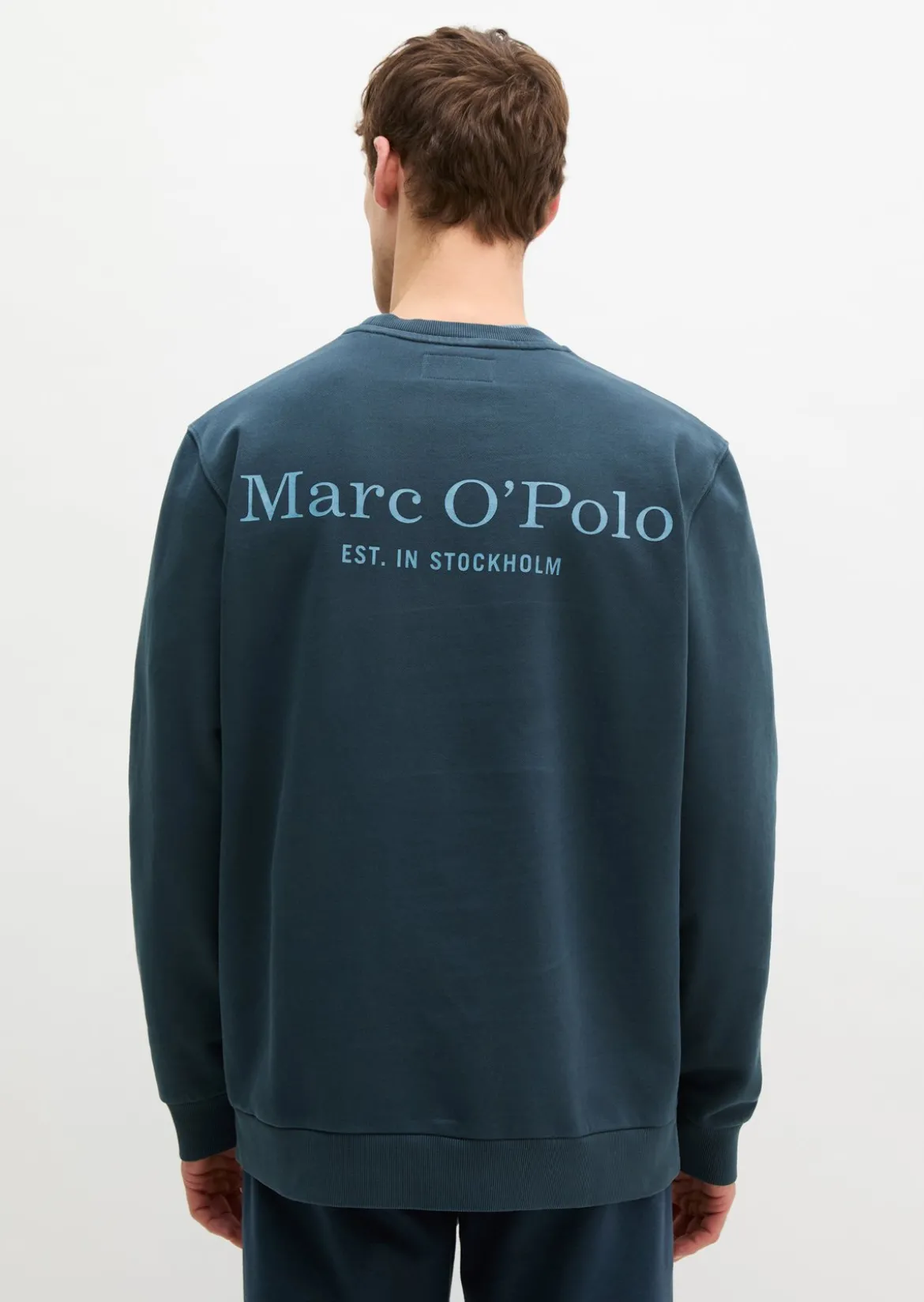 Sweatshirt regular garment-dyed mit Logoprint auf dem Rücken