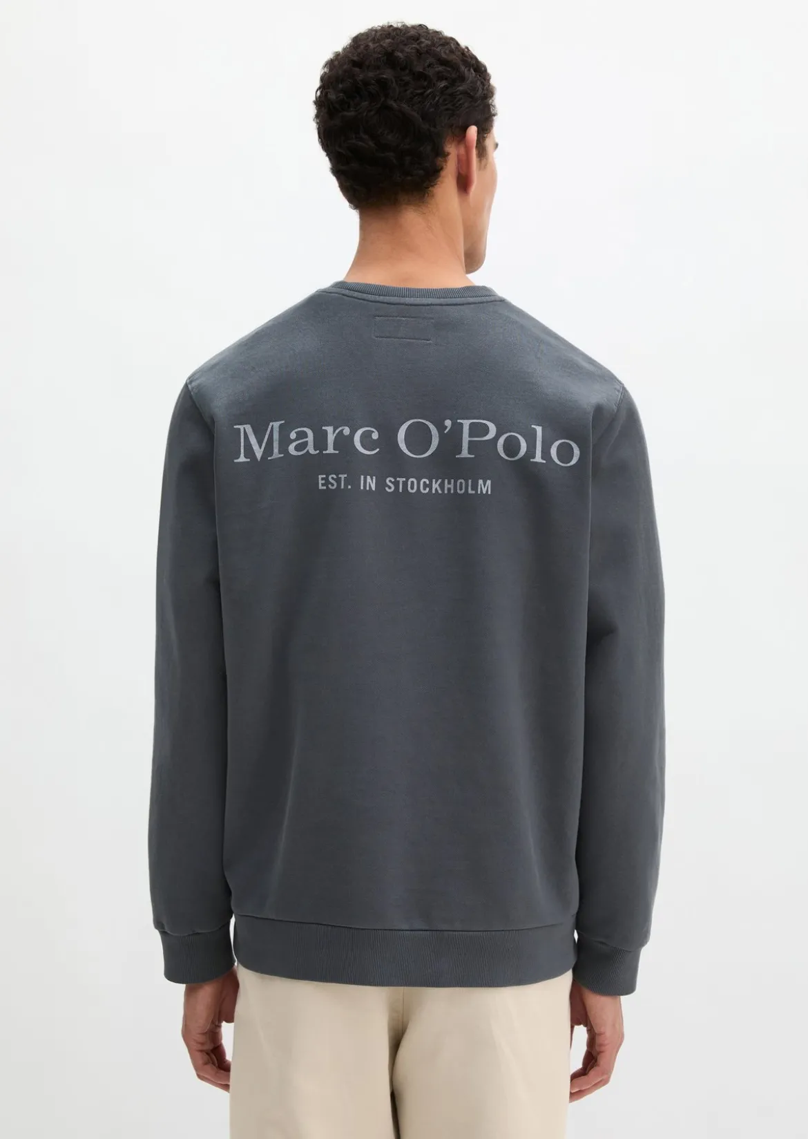 Sweatshirt regular garment-dyed mit Logoprint auf dem Rücken
