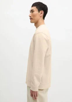 Sweatshirt regular garment-dyed mit Logoprint auf dem Rücken