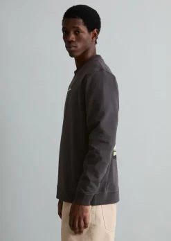 Sweatshirt regular mit lässigem Rückenprint