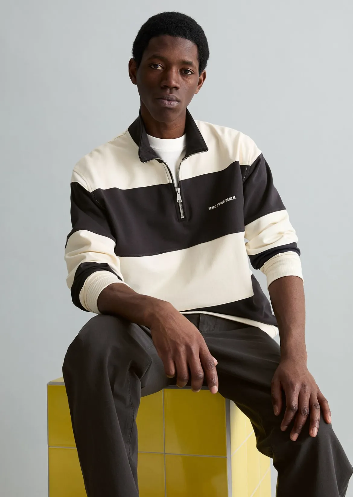 Sweat-Troyer relaxed mit Cut-&-Sew-Blockstreifen