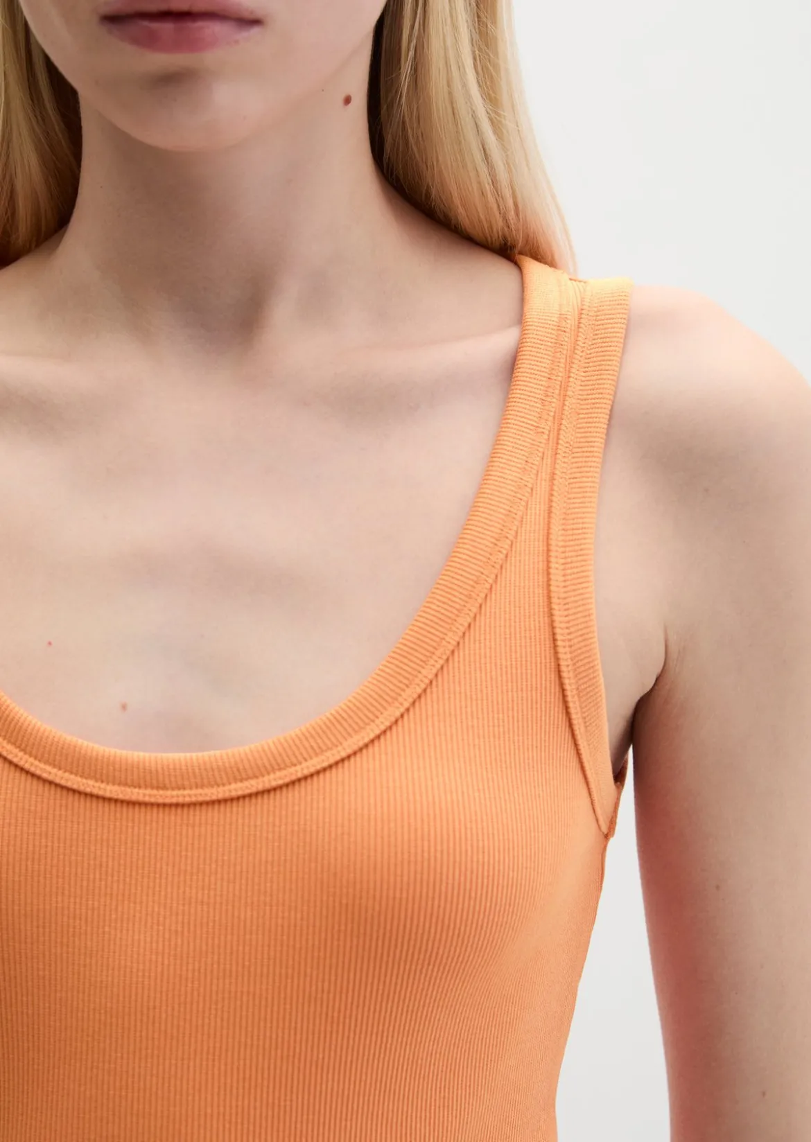 Tanktop regular aus elastischem Rippjersey