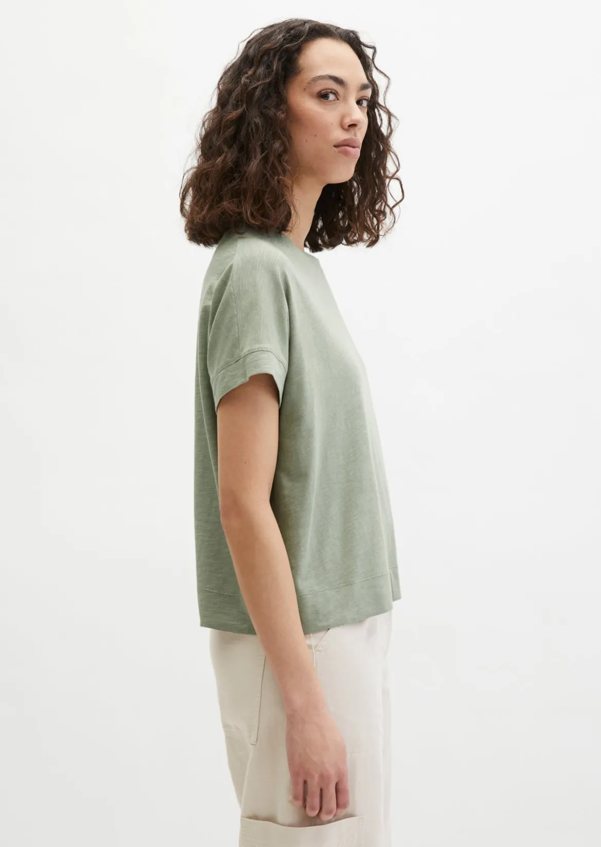 T-Shirt loose mit angeschnittenen Ärmeln