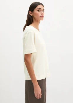 T-Shirt loose mit aufgesetzter Satin-Tasche