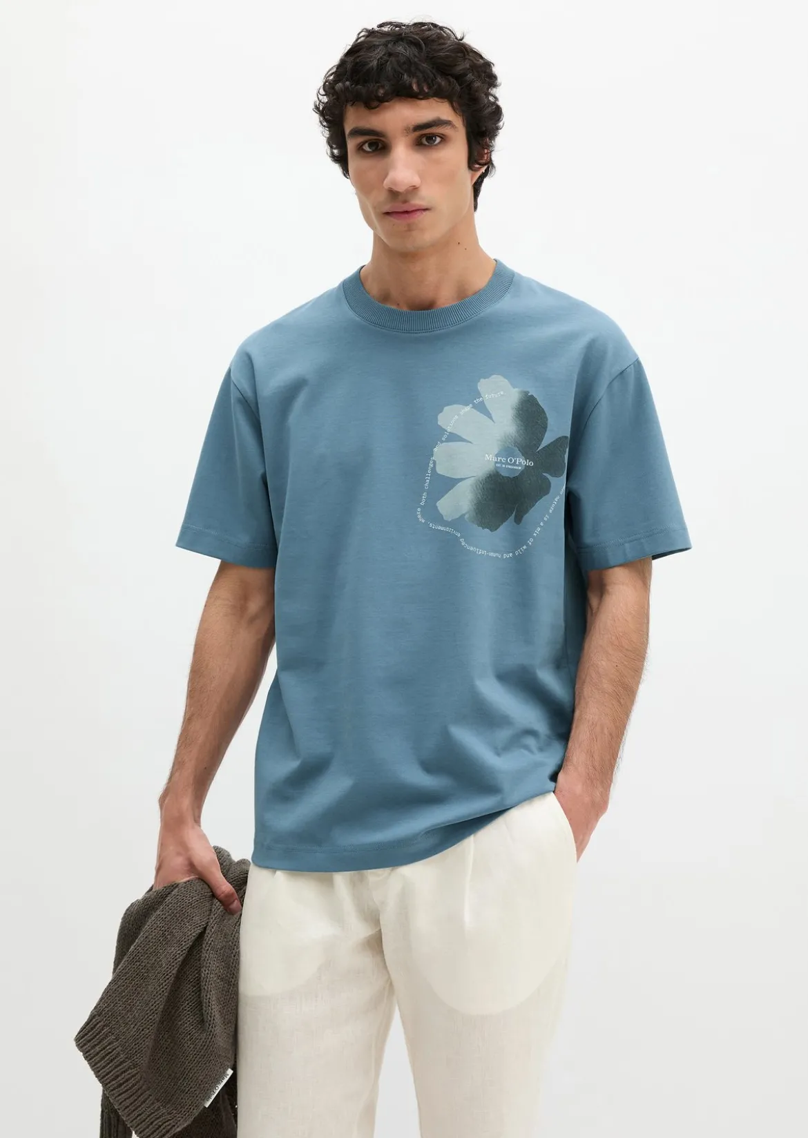 T-Shirt loose mit floralem Brustprint