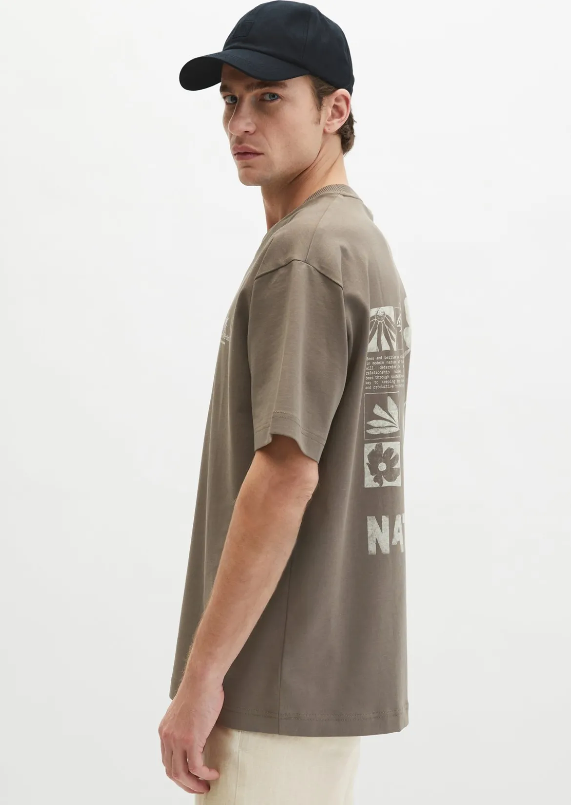 T-Shirt loose mit Rückenprint