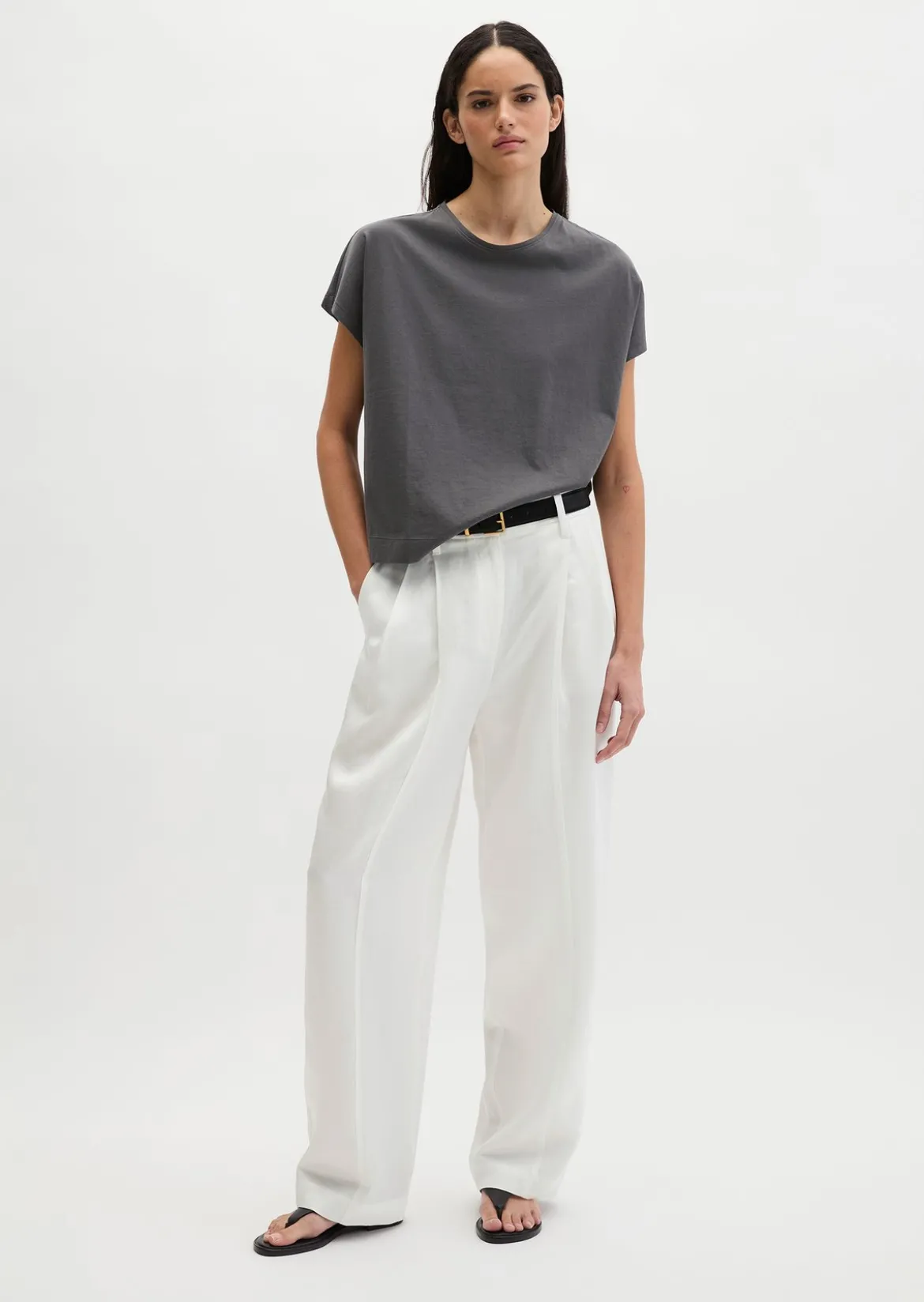 T-Shirt regular aus Material-Mix