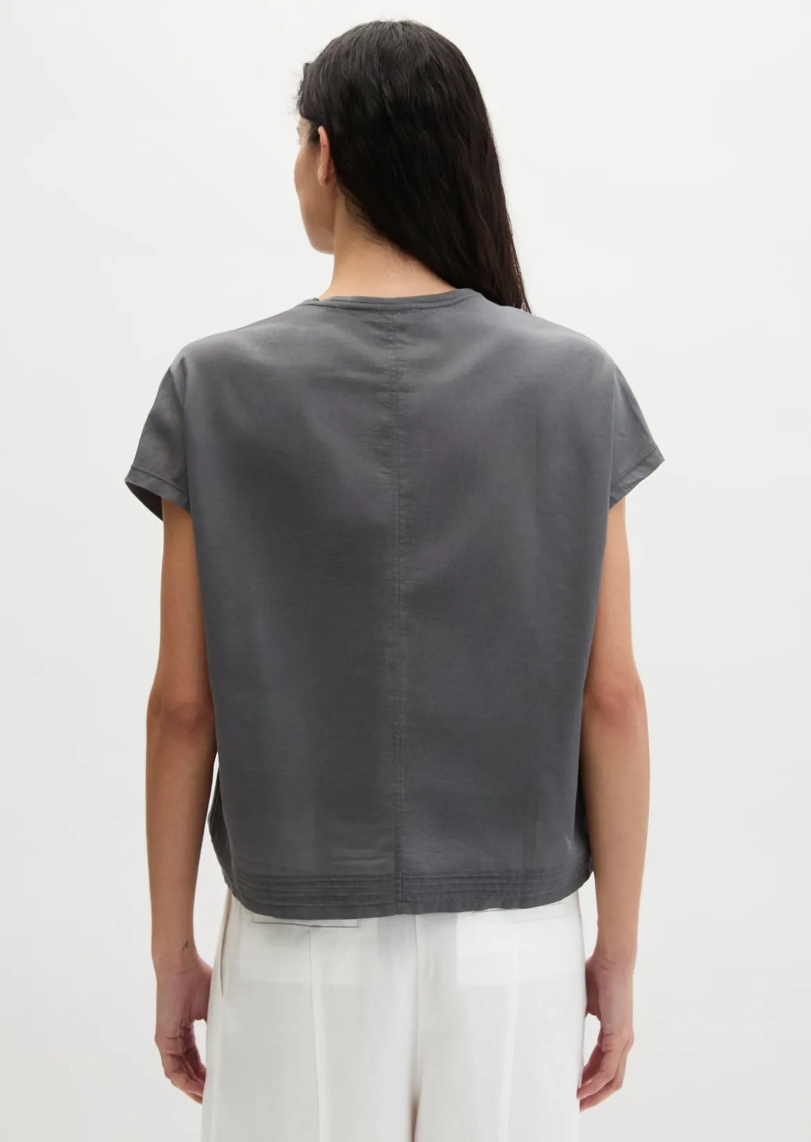 T-Shirt regular aus Material-Mix