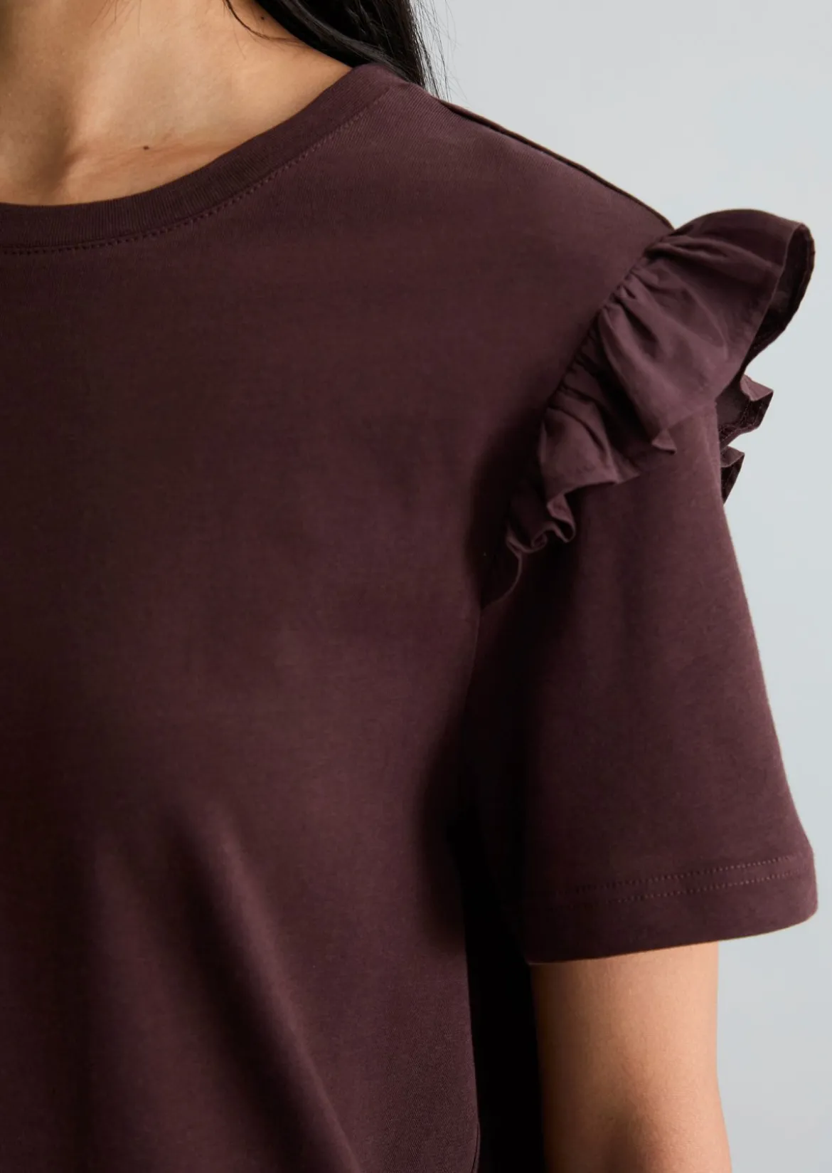 T-Shirt regular mit Popline-Rüschen am Arm