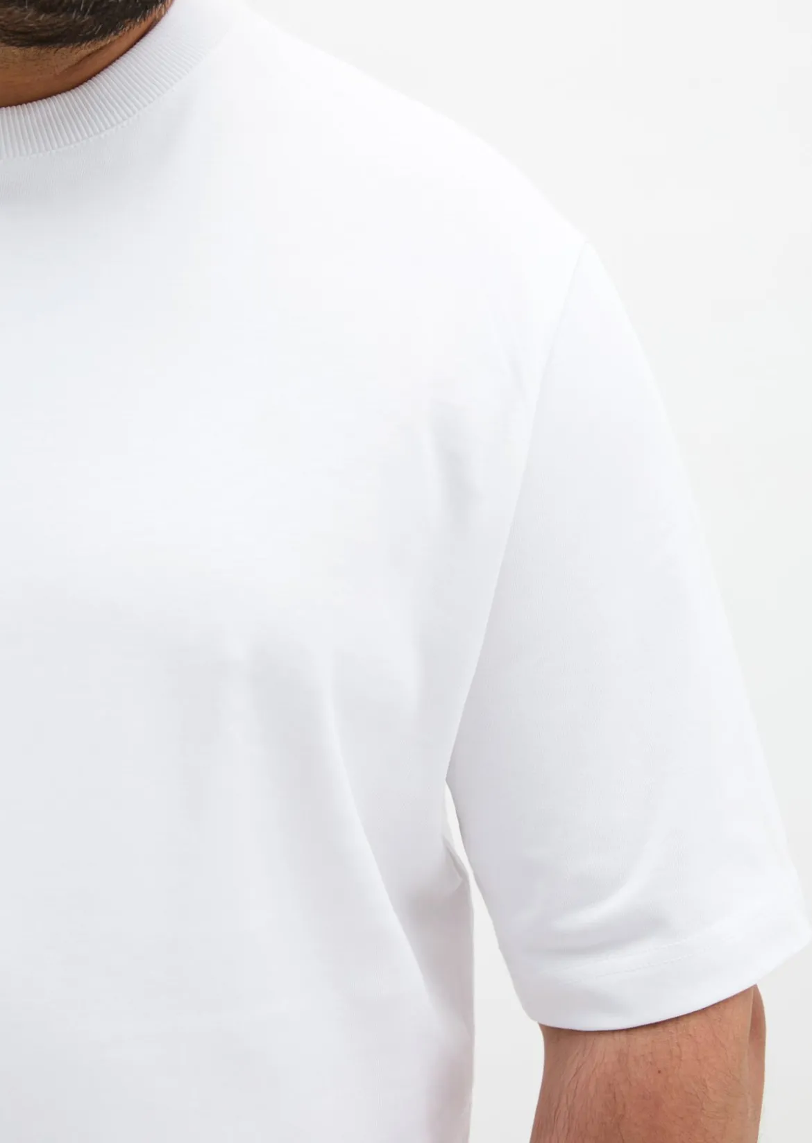 T-Shirt relaxed aus schwerem Bio-Baumwoll-Jersey