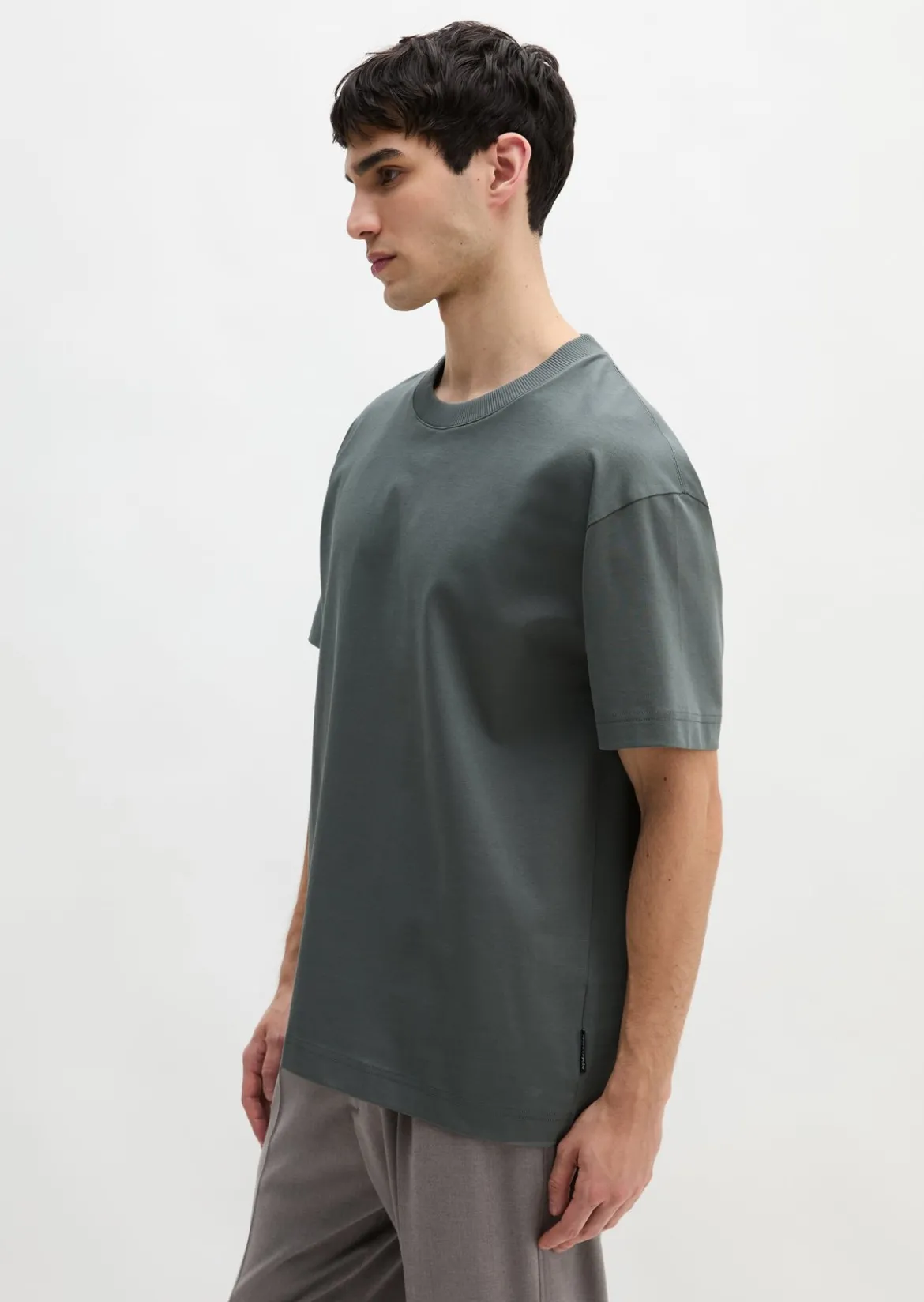 T-Shirt relaxed aus schwerem Bio-Baumwoll-Jersey