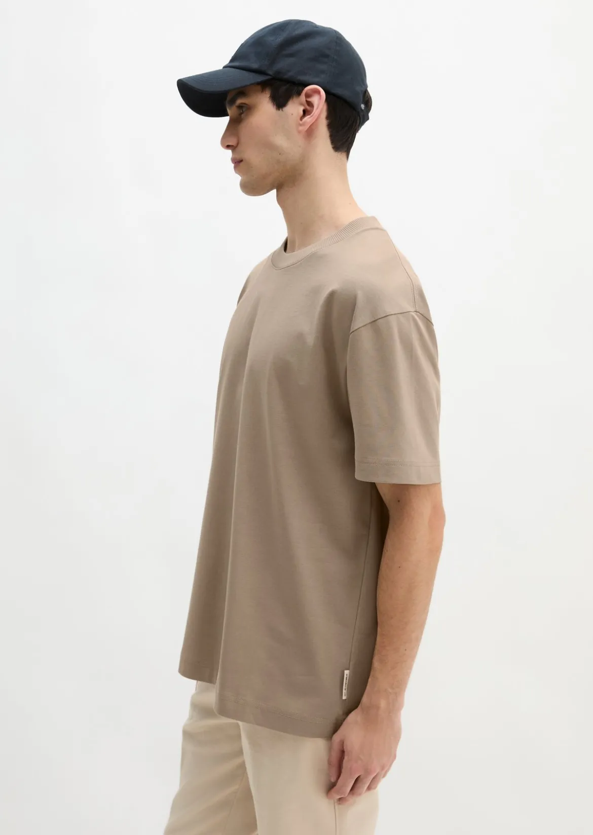 T-Shirt relaxed aus schwerem Bio-Baumwoll-Jersey